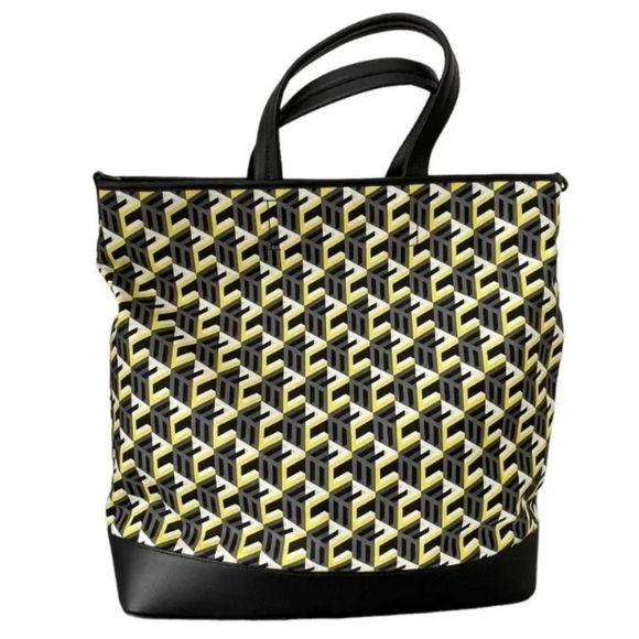 🆕🪷MCM🪷 Unisex Nylon Yellow/Black Cubic Logo Tote Bag MMT - Picture 5 of 17